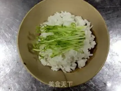 Make Kawakawa tea and rice step 2