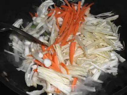 Make Goldcrackers, fried meat step 3