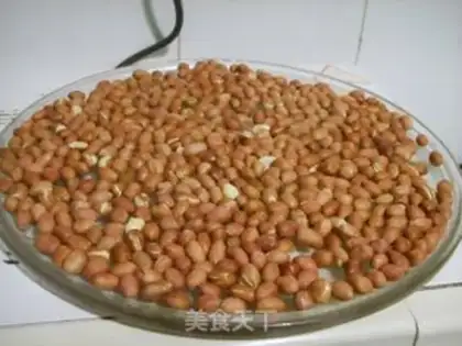 Make Peanut cake step 1