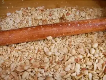 Make Peanut cake step 2