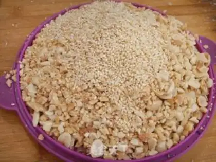 Make Peanut cake step 3