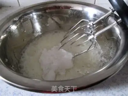 Make Strawberry birthday cake step 6