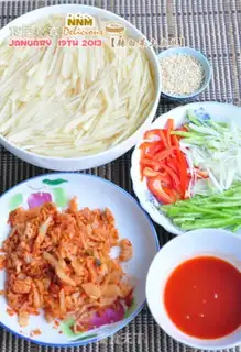Make Hot cabbage potatoes step 0