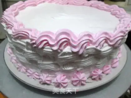 Make Strawberry birthday cake step 19