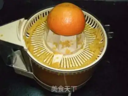 Make Fresh orange juice step 2