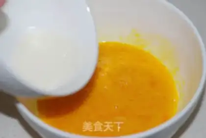 Make Silverfish fried eggs step 3