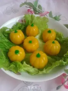 Make Pumpkin bag step 8
