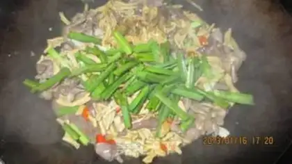 Make Garlic and chicken step 8