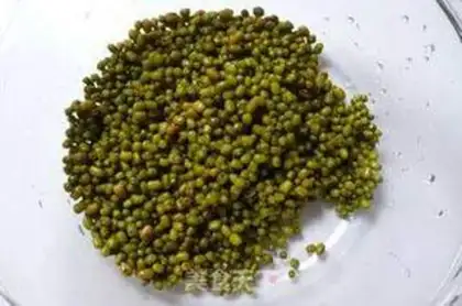 Make Homemade green bean sand step 0
