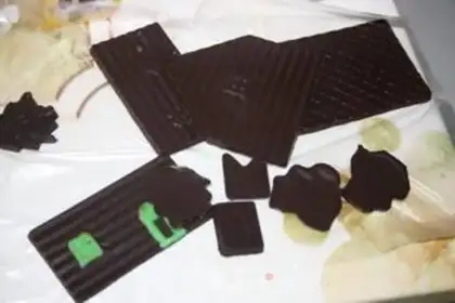Make Chocolate Christmas house step 6