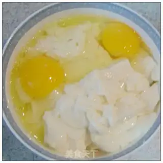 Make Three tofu eggs step 2