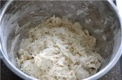 Make The meat dumplings step 3