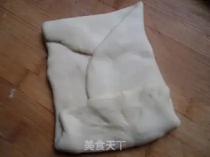 Make Tore bread with your hands step 8