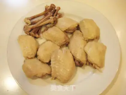 Make Precious chicken wings step 1