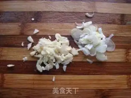 Make Shroom fried eggs step 2