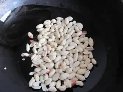 Make Peanut Arctic shrimp step 1