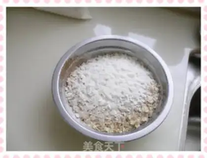 Make Chocolate nut energy block step 3