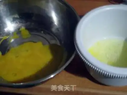 Make Strawberry cake step 2
