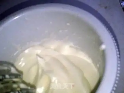 Make Strawberry cake step 6