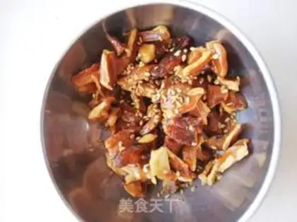 Make Amber walnuts step 4