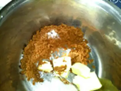 Make Red sugar souffle cookies step 1