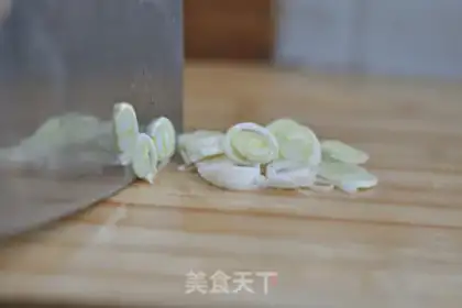 Make Squeeze noodles step 4