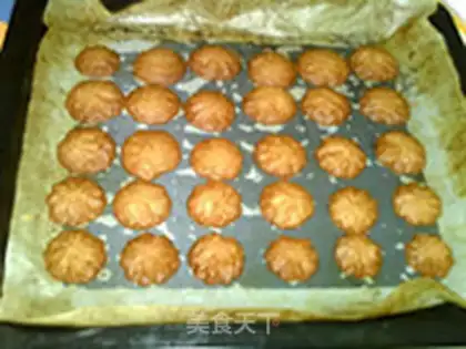 Make Red sugar souffle cookies step 10