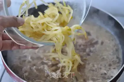 Make Squeeze noodles step 10