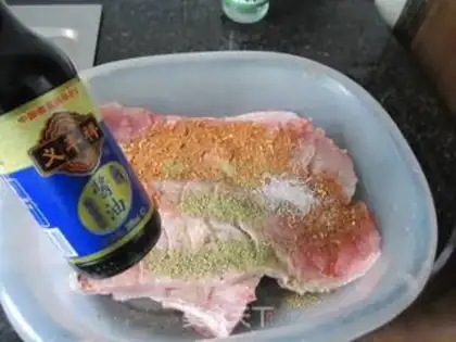 Make Wind-dry winter fish step 1