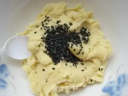Make Black Sesame Cookie step 4