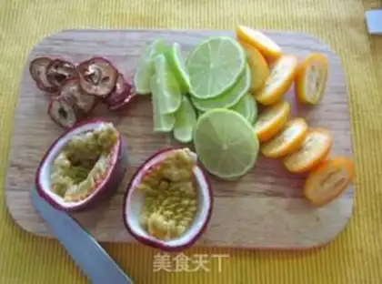 Make Honey fragrance tea step 1