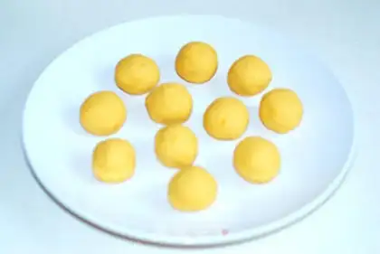 Make Creaming Potato Ball step 3