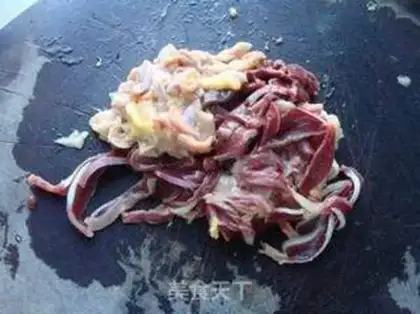 Make Onions and chicken step 0