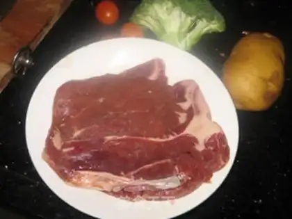 Make T-BONE STEAK WITH BLACK PEPPER JUICE step 0