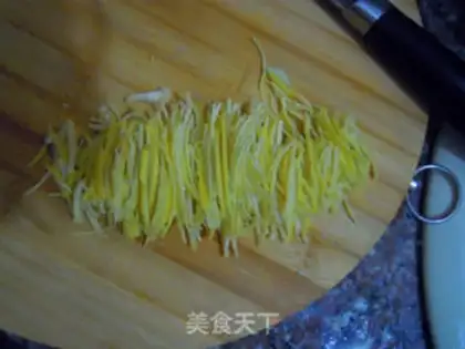 Make A tea with honey step 5