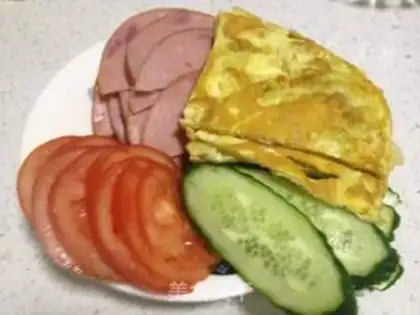 Make Nutritional breakfast sandwich step 1