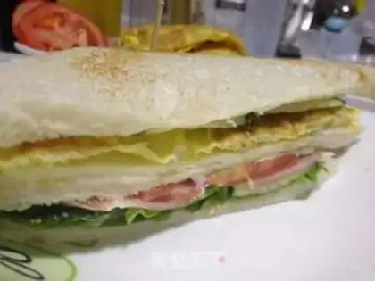 Make Nutritional breakfast sandwich step 4