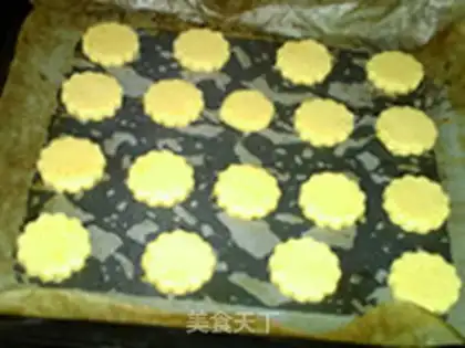 Make Almond cookies step 10