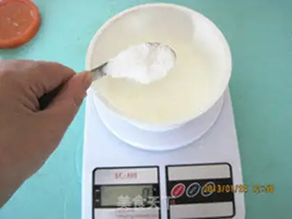 Make Portuguese papaya balls step 2