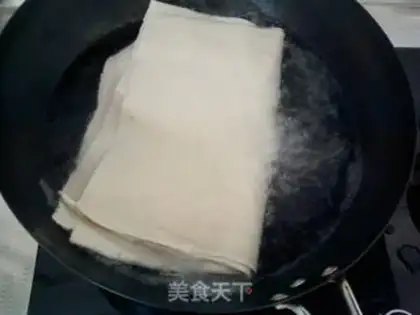 Make Lavender blue vegetable rolls step 3