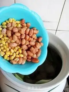 Make Peanut butterflies step 7