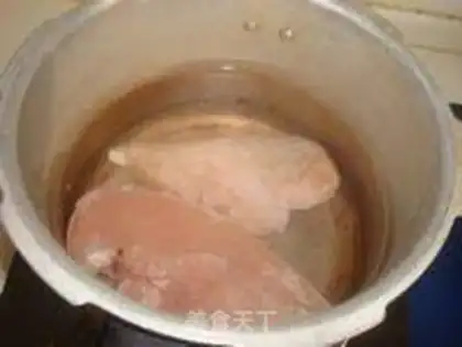 Make The cold hand tore the chicken silk step 2