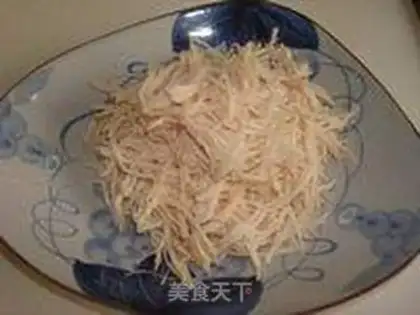 Make The cold hand tore the chicken silk step 4