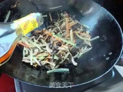 Make Three pieces of fried meat step 9