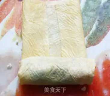 Make Five light, ten gold rolls step 8