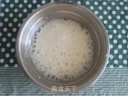 Make Strawberry cake step 2