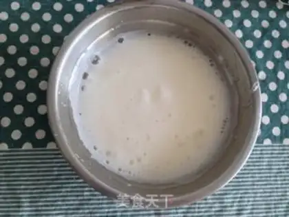 Make Strawberry cake step 3