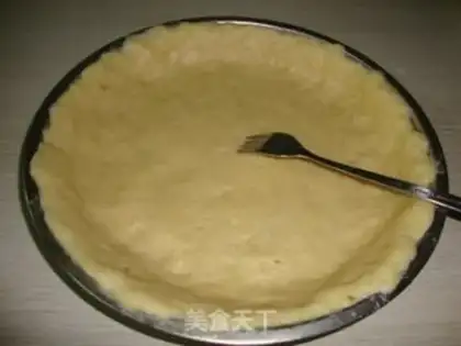 Make Beef mustard pizza step 1