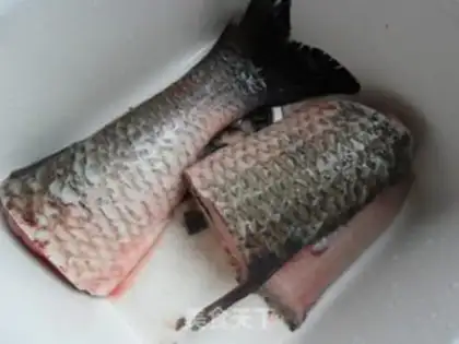 Make Smoky fish step 0