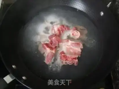 Make Pork-bone veal step 2